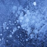 これが噂のアイスバブルか